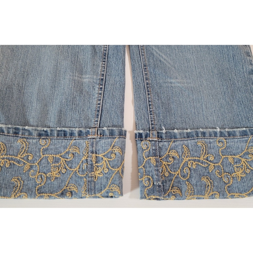 d. jeans Light Blue Cropped Jeans with Cream Embroidered Cuff and Belt - Picture 9 of 9